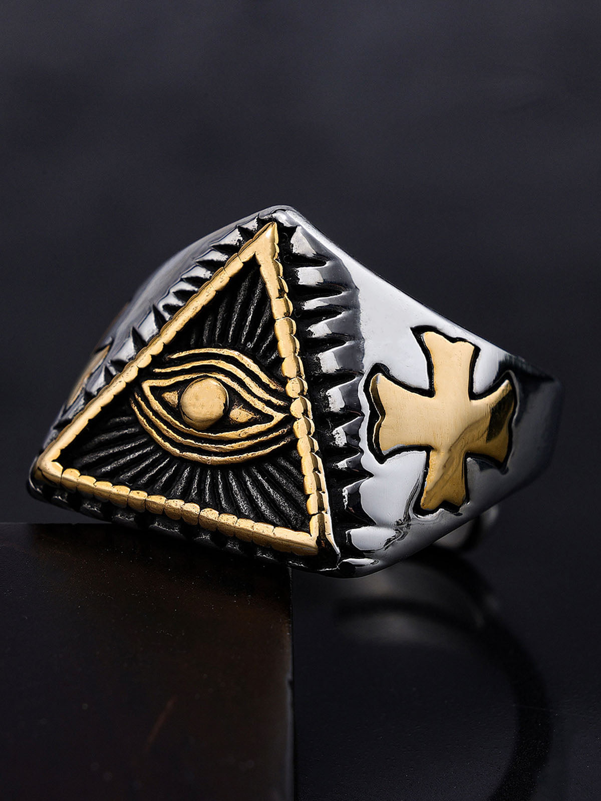 Triangle Eye Steel Ring