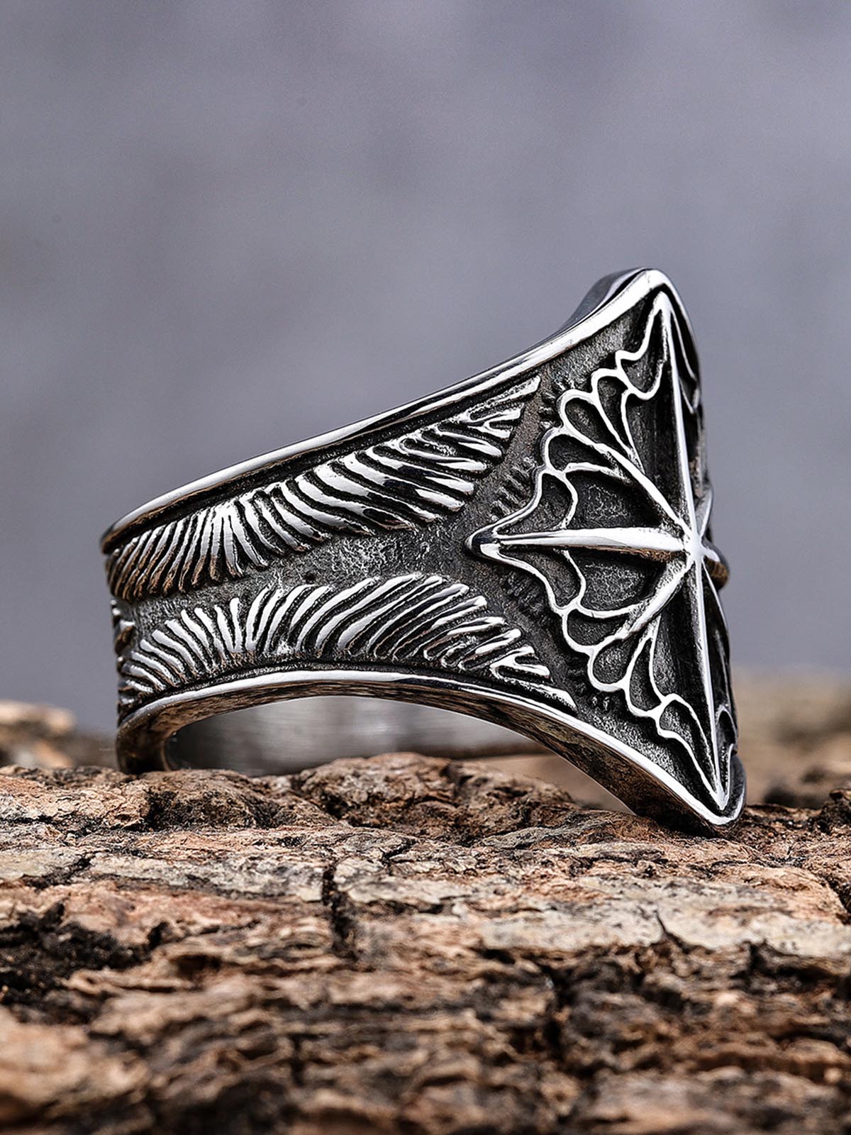 Star Engrave Steel Ring